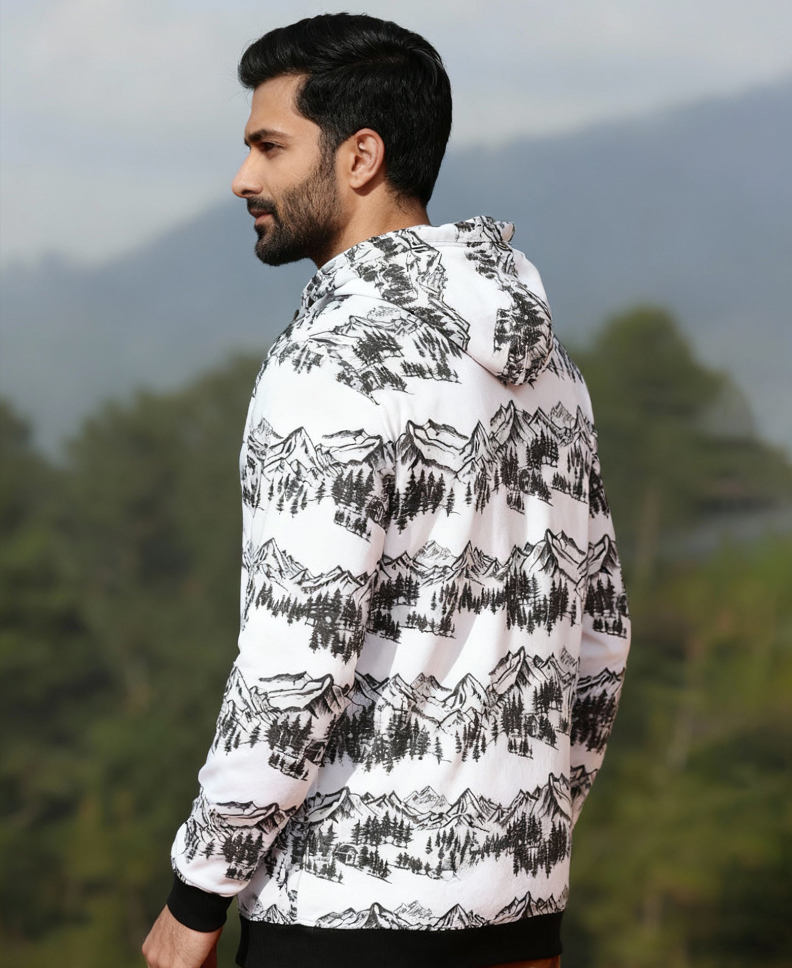 【即完売品】ViViD Zip Hoodie サイズXL Forest Peaks Hoodie – WANDERLOOMS
