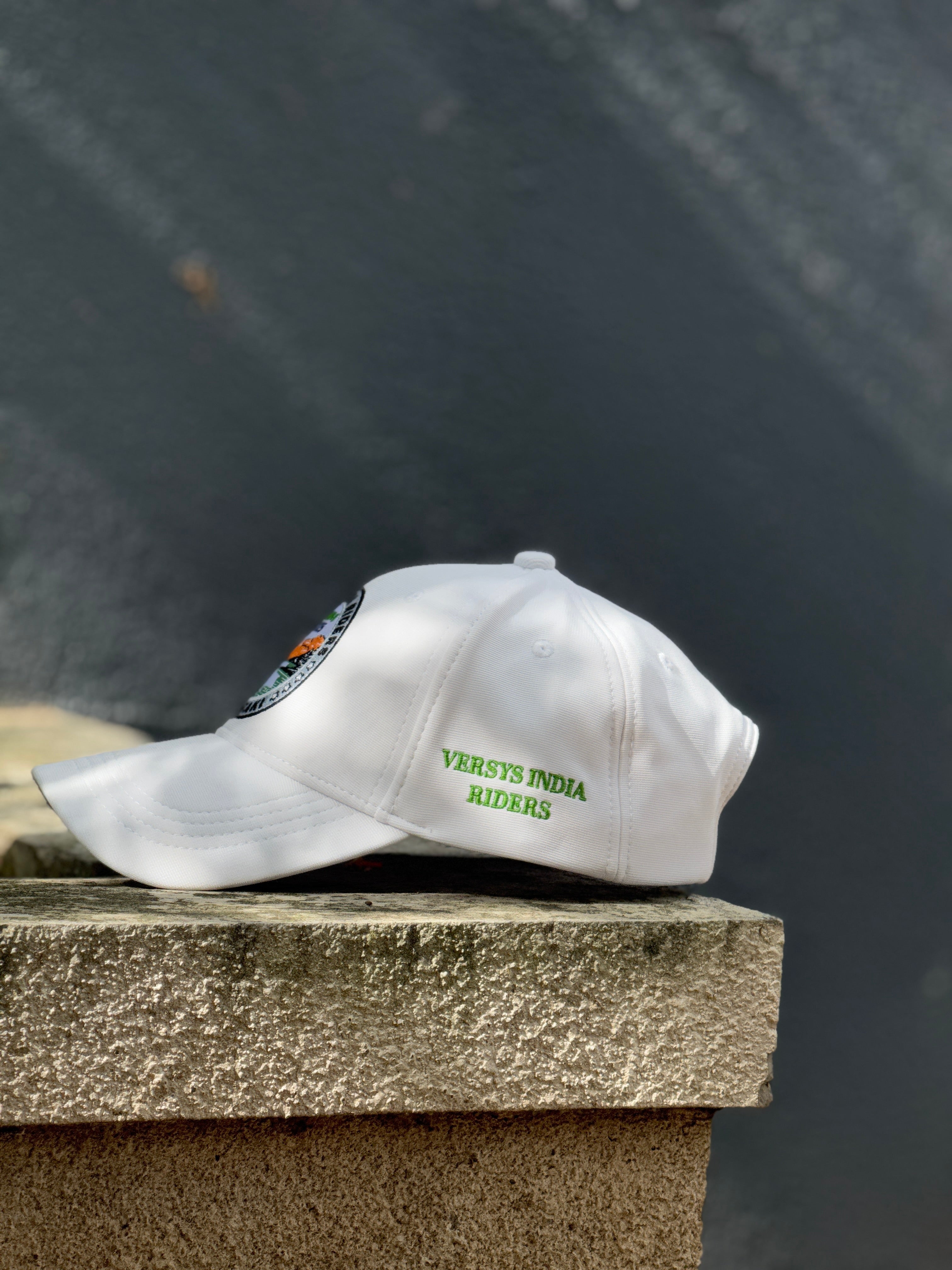 Versys Cap