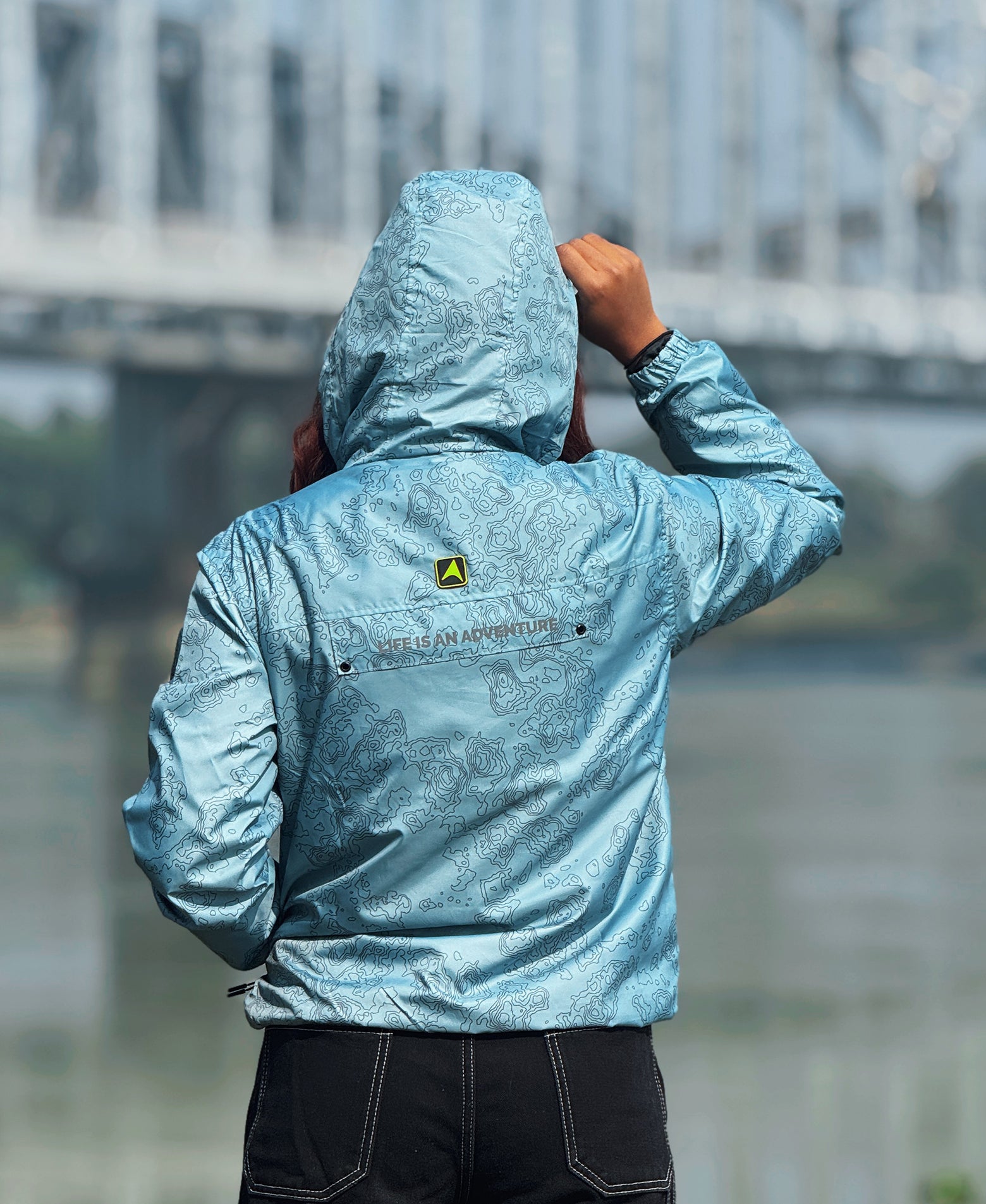 Storm Lines Windcheater